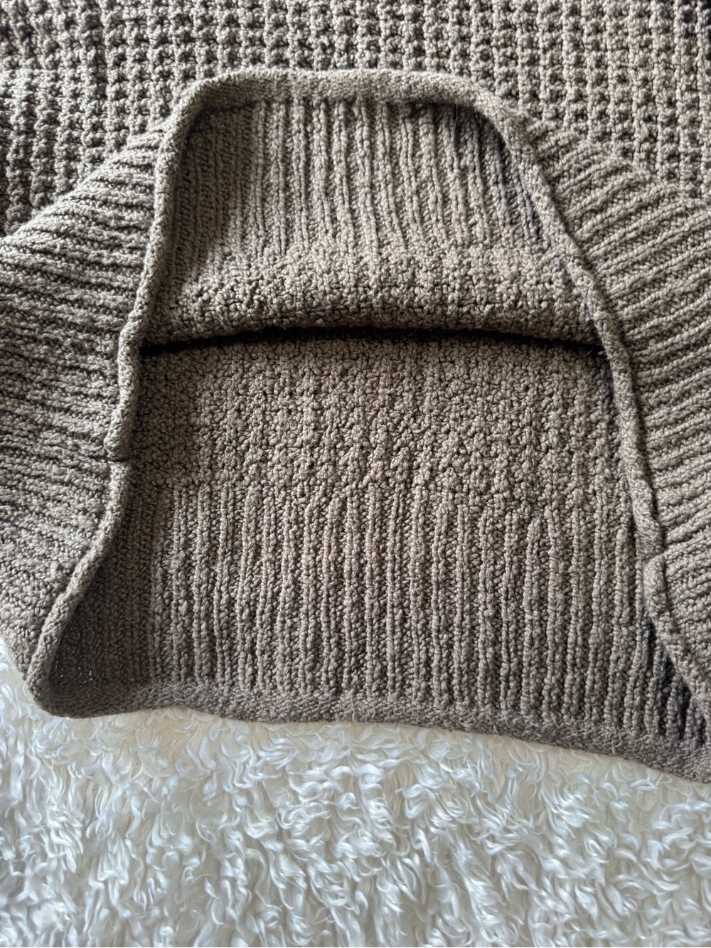Michael Stars Delphina Turtleneck Sweater Size Medium - Picture 9 of 13